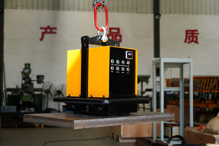 Battery Powered Steel Plate lifting magnet - HVR MAG