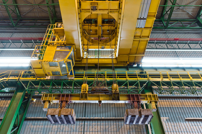 Lifting Magnets on Overhead Crane - HVR MAG