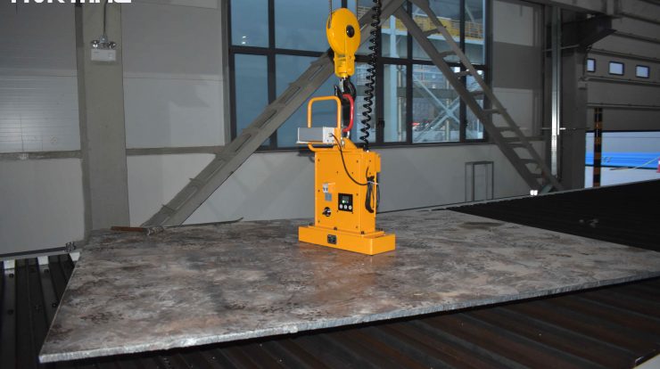 Customize Magnetic Plate Lifter to Load & Unload Steel Plate for Your Cutting Table Customize Magnetic Plate Lifter to Load & Unload Steel Plate for Your Cutting Table