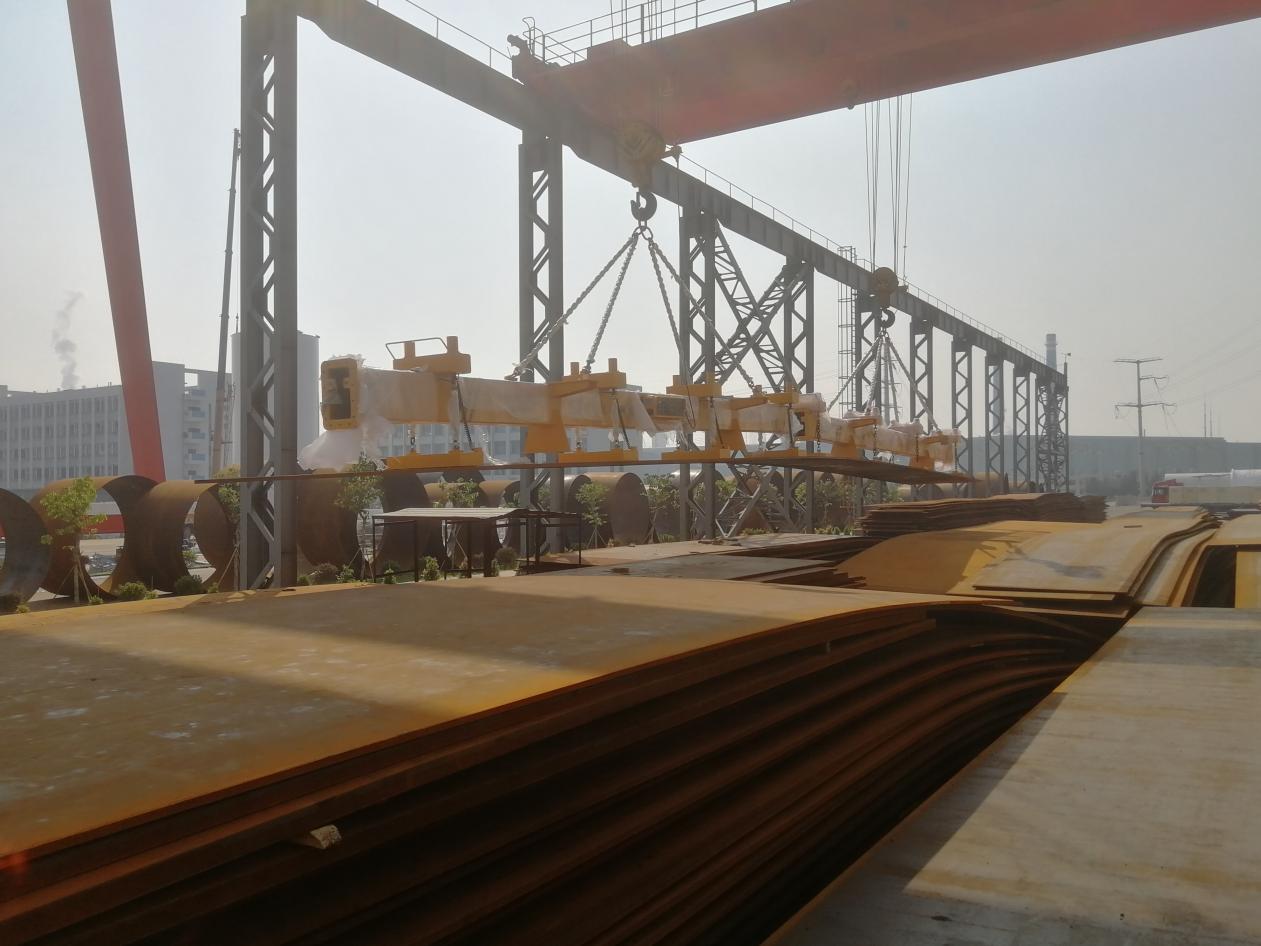Custom Lifting for Stacked Thin Steel Plates HVR MAG