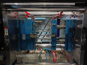 magnetic mold clamping system