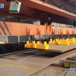 Electro permanent lifting magnet for truss robot