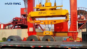lifting magnet on container spreader