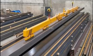 Structural Steel Material Handling with Magnet Beam | HVR MAG