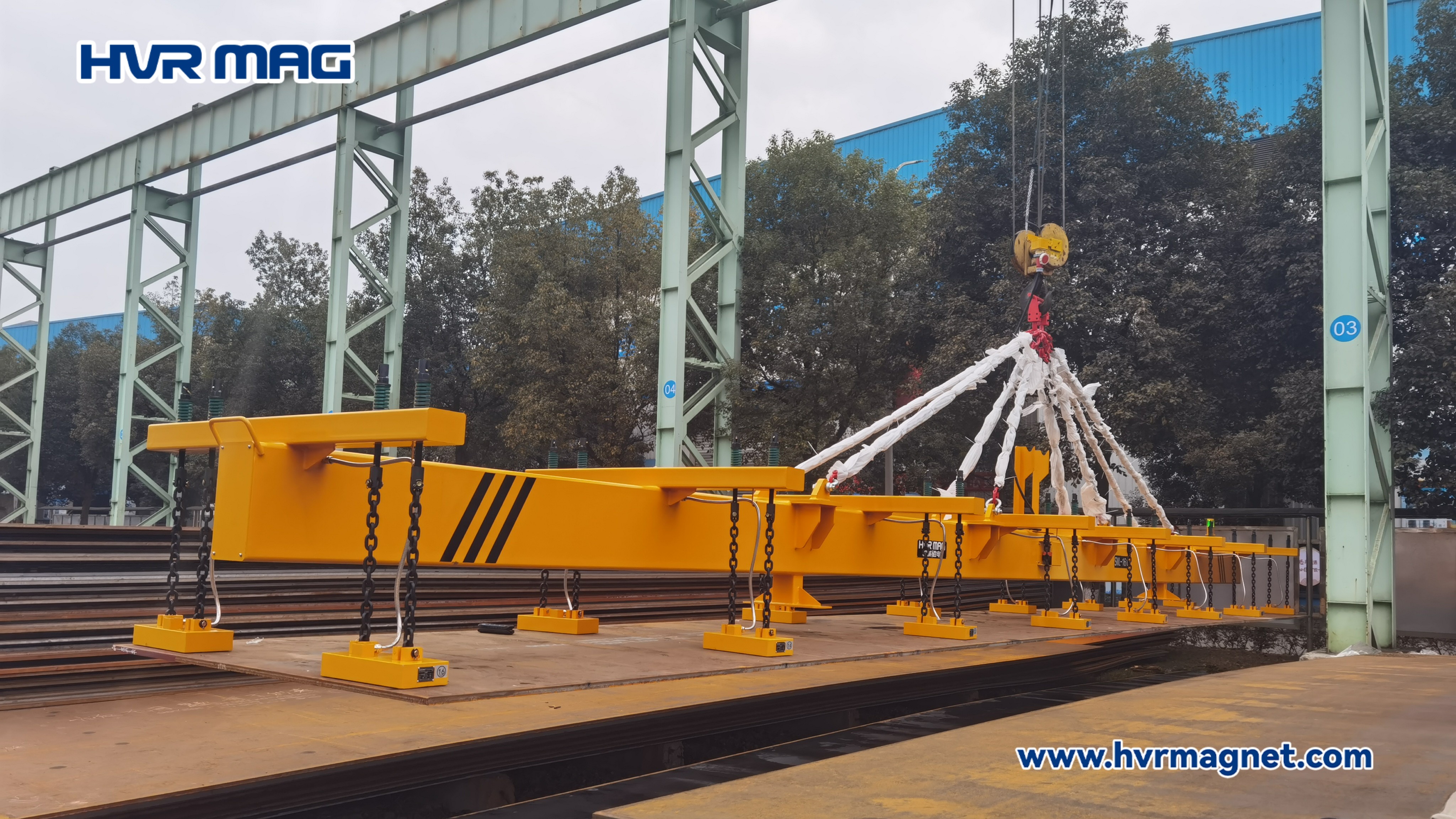Outdoor Steel Plate Lifting Magnets in Steel Structure Plant